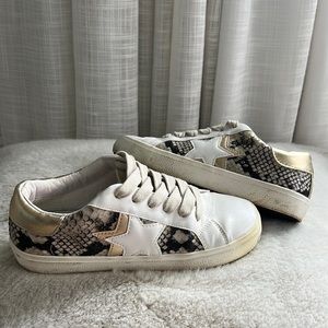 Steve Madden Sneakers